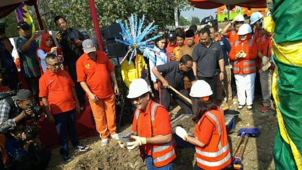 Djarot berharap club house dapat mendongkrak prestasi anak bangsa.