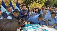 SBY merayakan ulang tahun ke-68 di Cikeas. Ulang tahun SBY bertepatan dengan HUT 16 Partai Demokrat. Foto: HUT SBY dan HUT Demokrat. (Gibran Maulana/detikcom).