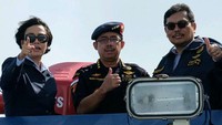 Menkeu Sri Mulyani tampak didampingi Dirjen Bea Cukai Heru Pambudi. (Instagram).