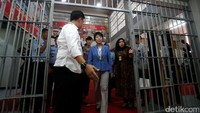 Menteri Yoko tiba di lokasi, Sabtu (9/9/2017) pada pukul 13.18 WIB.