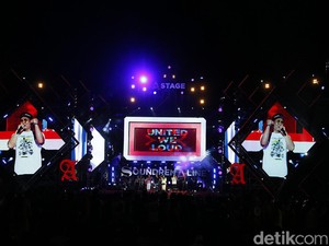 Titik Baur di Festival Musik