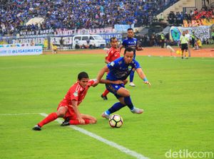 Ditahan Semen Padang, Ini Penjelasan Persib