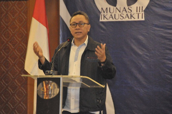 Ketua MPR: Dahulukan Tenaga Kerja Negeri Sendiri