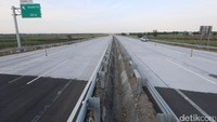 Ruas Tol Mojokerto-Kertosono sepanjang 40,5 Km terbagi dalam 4 seksi.