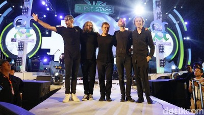 Encore Berulang Mew Bikin Penonton Soundrenaline Puas