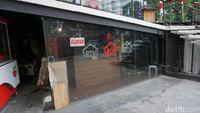 detikcom menyambangi lokasi pengeroyokan di sebuah toko Vape Rumah Tua Vape Jalan Penjernihan 1, Bendungan Hilir, Jakarta Pusat Minggu (10/9/2017).