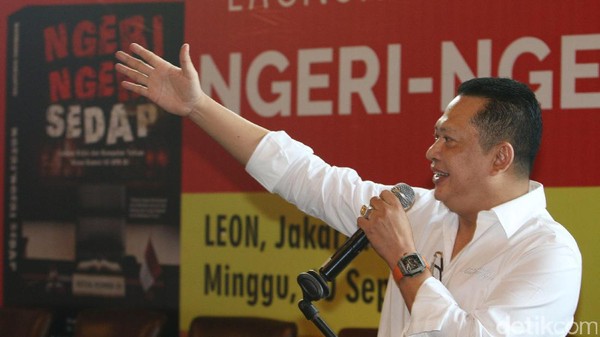 Bambang Soesatyo Bukukan Pengalamannya dalam Ngeri-ngeri Sedap