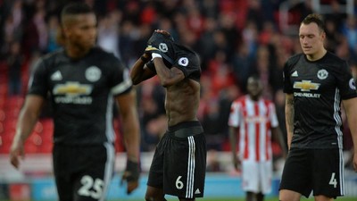 Start 100% MU Terhenti di Kandang Stoke