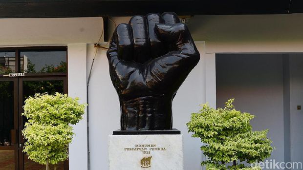 Museum Sumpah Pemuda, Jl Kramat Raya No 106.