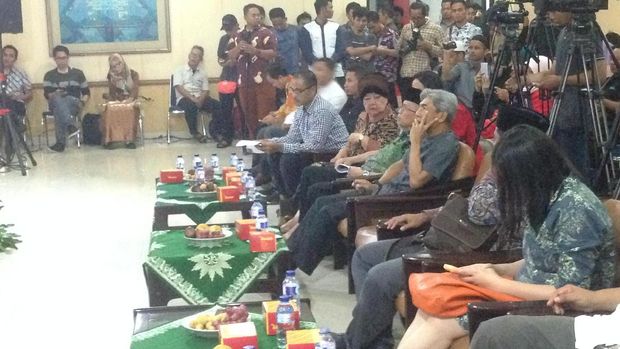 Wamenlu dan Fadli Zon Hadir di Acara 'Puisi untuk Rohingya'