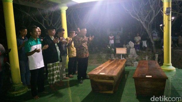 Bapak dan Putrinya Ditemukan Tewas Membusuk di Madiun 