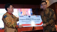 Rumah Desmigratif diisi dengan beragam kegiatan guna memberdayakan, meningkatkan pelayanan, memberi perlindungan dan memberikan akses perbankan bagi tenaga kerja Indonesia yang mencari rejeki di luar negeri. Salah satunya adalah peningkatan bahasa asing dan pemberian 120 rumah yang ada di 120 desa di Indonesia. Foto: dok. BNI