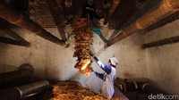 Program kemitraan ini diharapkan menjadi solusi atas salah satu permasalahan tembakau di Indonesia, yaitu belum maksimalnya serapan tembakau lokal. istimewa