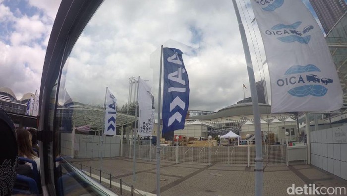 Mobil Masa Depan Adalah Mobil Bebas Emisi dan Terkoneksi