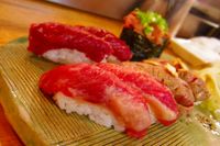 Sushi daging kuda.
