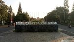 Membandingkan Etika Mahasiswa Kontak Dosen di UI dan UGM