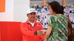 Menpora Berikan Penghargaan di Haornas 2017
