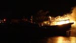 Foto: 2 Kapal Motor Ludes Terbakar