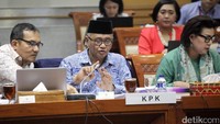 Ada 3 elemen yang menjadi fokus KPK dalam melakukan pencegahan korupsi yaitu di pemerintah, swasta, dan masyarakat.