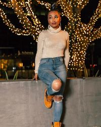 Aktris Ini Sebar Formulir untuk Pria yang Mau Jadi Pacarnya, Minat Daftar?