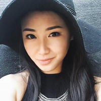 Karen Vendela Hosea adalah putri cantik pengusaha asal Solo, Soendoro Hoesa. Saat ini ayahnya menjabat sebagai Presiden Direktur Sun Motor Group. Foto: Instagram