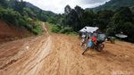 Beratnya Jalan Menuju Desa Terdepan di Batas Indonesia-Malaysia
