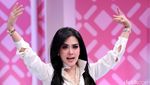 Sebelumnya Happy Banget, Kenapa Syahrini Buru-buru?