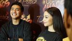 Seksinya Nikita Willy Pamer Kaki Mulusnya