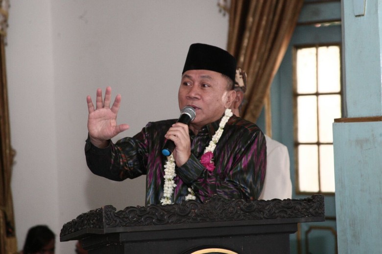 Kagumi Keraton Cirebon, Ketua MPR Ajak Semua Pihak Lestarikan Budaya Kagumi Keraton Cirebon, Ketua MPR Ajak Semua Pihak Lestarikan Budaya