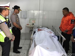 Detik-detik Petugas Damkar Bandung Gugur Saat Bertugas