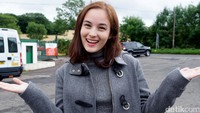 Senyuman manisnya bikin kamu makin semangat.