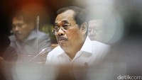 Prasetyo menghadiri rapat di Komisi III DPR, Senin (11/9/2017). Rapat yang dipimping Wakil Ketua Komisi III DPR Desmond Junaidi Mahesa itu dimulai pukul 10.20 WIB.