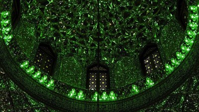Jangan Tertipu Tampilan Luarnya yang Biasa, Interior Masjid Ini Bikin Terpukau