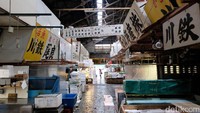 Susi menginginkan TPI Muara Baru bisa setara dengan Tsukiji Fish Market di Jepang.