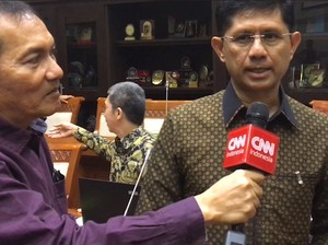 Saat Pimpinan KPK Saut Situmorang Jadi Wartawan