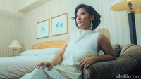 Namun Tara Basro mendapat dukungan dari beragam lapisan masyarakat.