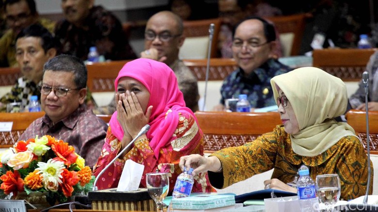 Khofifah Tak Masuk Radar Cagub Jatim Versi PSI, Mengapa? Khofifah Tak Masuk Radar Cagub Jatim Versi PSI, Mengapa?