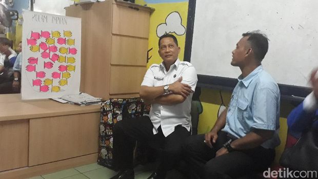 Kepala BNN Komjen Budi Waseso sempat melihat kondisi di dalam SAJA