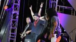 Glenn Fredly Melesat Bersama Kelompok Penerbang Roket