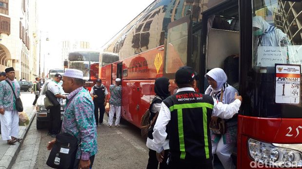 Jemaah diimbau tak memaksakan diri melaksanakan arbain, salat 5 waktu sebanyak 40 kali tanpa putus di Masjid Nabawi.