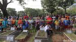 Polisi Bongkar Makam Tertuduh Pencuri Vape