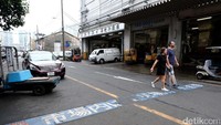 Beginilah suasana pasar dalam Tsukiji di Jepang yang bersih dan nyaman untuk masyarakat setempat dan wisatawan asing.