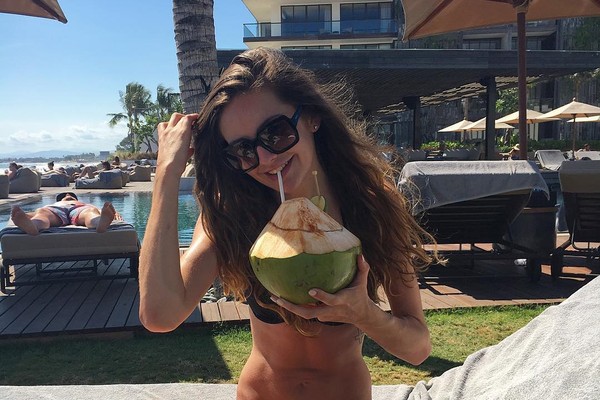 Beberapa tahun lalu, ia pun sempat liburan ke Bali dan menginap di sejumlah hotel berbintang. Ini saat Bridie menginap di Alila Resort Seminyak Bali (@bridiewilkins/Instagram) Beberapa tahun lalu, ia pun sempat liburan ke Bali dan menginap di sejumlah hotel berbintang. Ini saat Bridie menginap di Alila Resort Seminyak Bali (@bridiewilkins/Instagram)