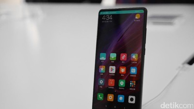 Lebih Dekat dengan Mi Mix 2, Si Ponsel Layar Penuh