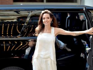 Angelina Jolie Makin Kurus, Ini Risiko Kesehatan yang Mengancam