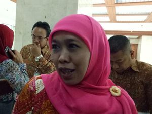 Khofifah: Tidak Benar Kalau Saya Mundur dari Mensos