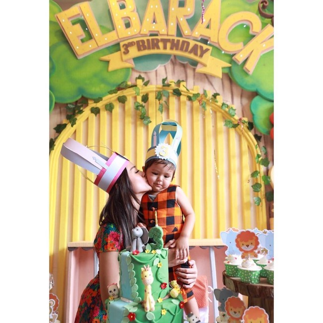 Pesta ulang tahun anak artis berikutnya adalah El Barack. El Barack adalah anak dari Jessica Iskandar dan Ludwig Franz. Jessica dan Ludwig saat ini sudah tidak lagi menjadi suami-istri. Foto: Dok. Instagram