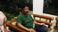 Meski berada di pihak yang menang, Deni tetap merasa shock dan bahkan trauma atas kejadian tersebut. 