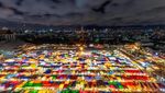 Foto: Pasar Malam Bangkok yang Mirip Game Tetris