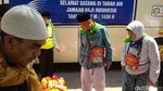 Foto: Jamaah Haji Pulang ke Solo